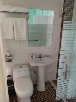 Qingdao Aisen Apartment Hotel Екстер'єр фото
